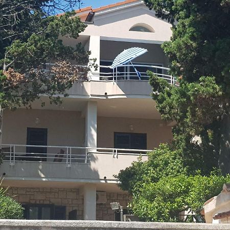 Mare Azzurro Apartments PUY 외부 사진